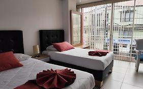 Hotel Monarka-Edificio